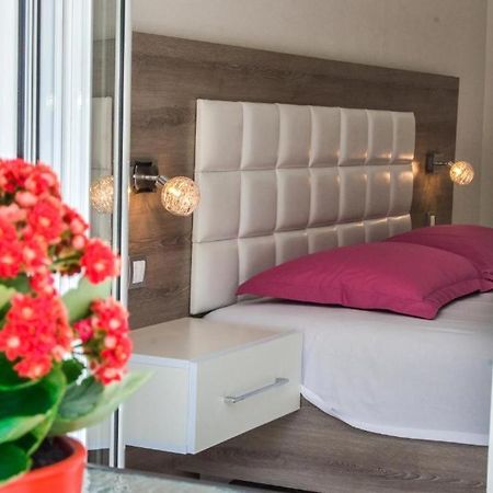S&M Apartments Ούλτσιν Εξωτερικό φωτογραφία